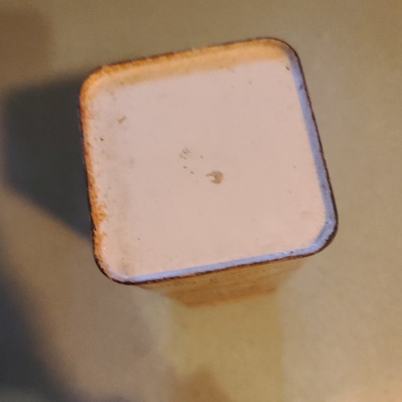 VINTAGE Johnson’s Baby Powder 12 1/2 oz Litho J&J Advertising Tin - Picture 8 of 8